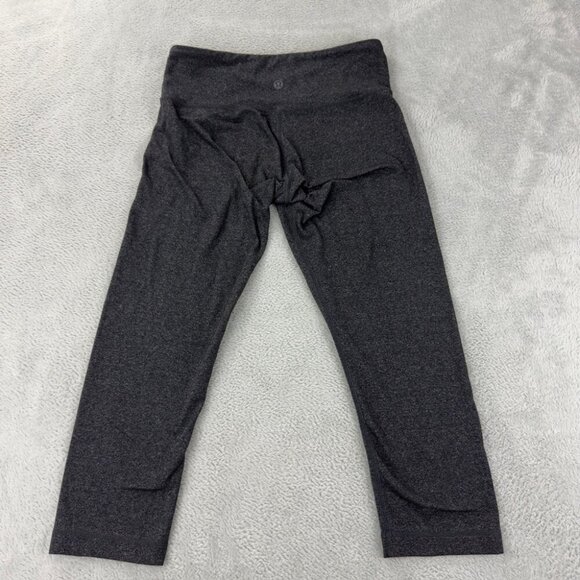 Lululemon Cropped Grey Leggings Women’s Size 4 - Picture 1 of 9